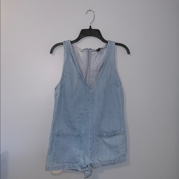 Forever 21 Dresses & Skirts - Forever 21 romper!